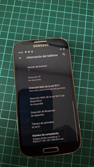Samsung Galaxy S4 Value Edition i9515