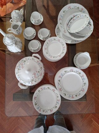 Vajilla y juego de café Pontesa
