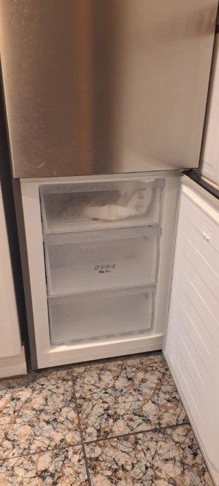 Nevera Hisense Combi INOX