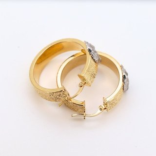 PENDIENTES ARO ARENADO MEDUSA BICOLOR. Hueco.