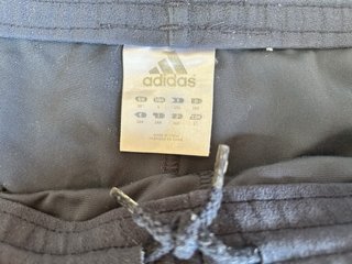 Pantalón Adidas challenger y2k 90s vintage velvet