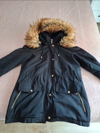 Parka Zara Mujer con Capucha