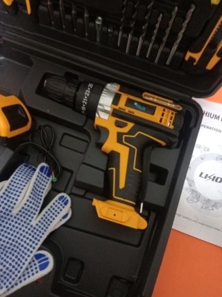 Maletín Herramientas y Taladro Percutor 21V