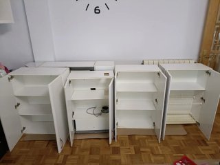 Muebles de cocina blancos y antracita