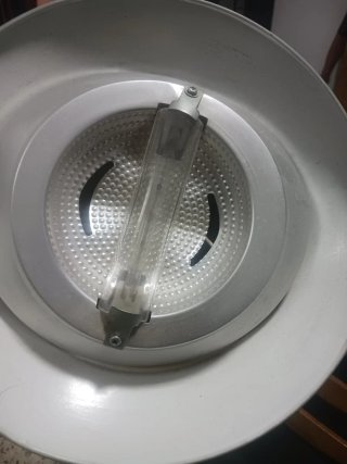 2 Lámparas de pie gris y negro metal/plástico