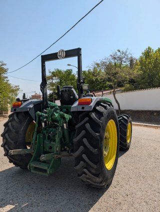 Tractor John Deere 6400 Doble Tracción