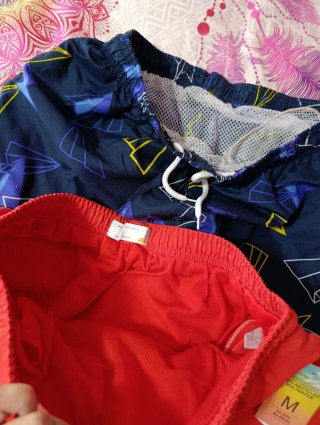Bañadores Talla M (Azul y Rojo)