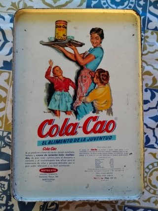 Caja antigua Cola Cao