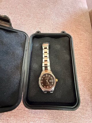 Reloj Seiko Automático Marrón y Dorado