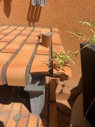 Barbacoa de obra Collippo Vagos con mesa