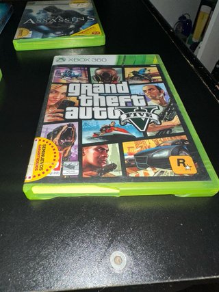Pacchetto 5 Giochi Xbox 360: FIFA 14, GTA V, Assassin