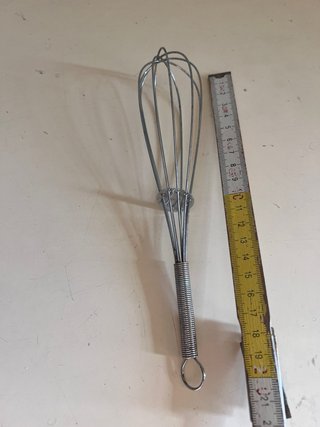 Frusta da cucina in metallo