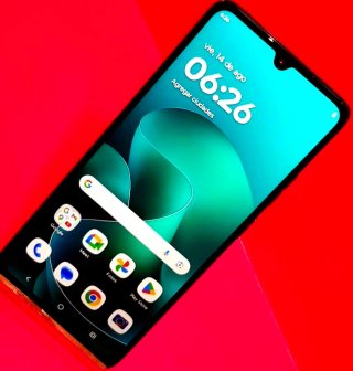 MOTOROLA MOTO G06 256GB 8GB COMO NUEVO