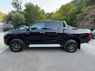 TOYOTA Hilux 2.4 D4D Cabina Doble Gx plus