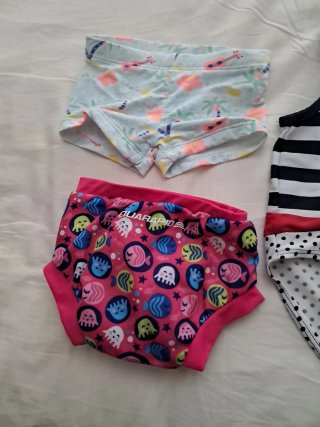 Lote de 3 bañadores infantiles