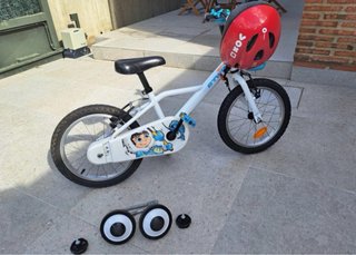 Bicicleta infantil BTWIN 16 pulgadas. No envio.