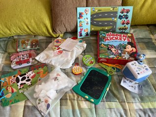 Lote de juegos infantiles