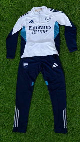 Conjunto Arsenal Blanco y Azul
