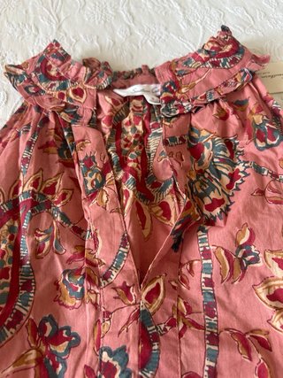 Blusa de algodón 100% con estampado floral