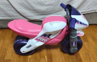 Moto Feber infantil niña rosa y blanca