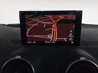 Audi Q2 design 35 TFSI 110 kW (150 CV) S tronic