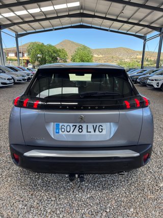 Peugeot 2008 2021