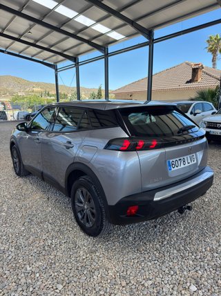 Peugeot 2008 2021