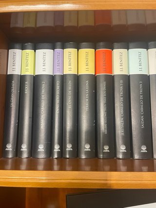 Colección libros J.J. Benitez