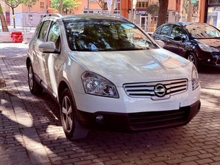 Nissan Qashqai+2 2010