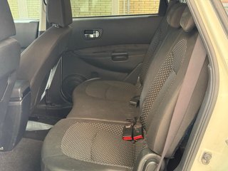 Nissan Qashqai+2 2010