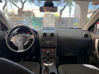 Nissan Qashqai+2 2010