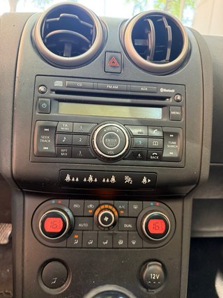 Nissan Qashqai+2 2010