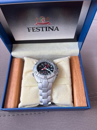Reloj Festina Cronógrafo Plata y Negro