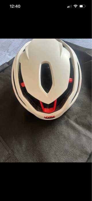 Casco Uvex Race 9 bici