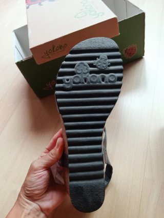 Sandalias Yokono plataforma negras
