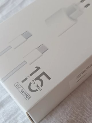Adaptador y cable modelos iPhone 15 en adelante