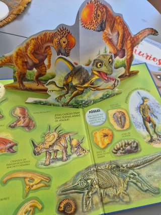 Varios sobre Dinosaurios