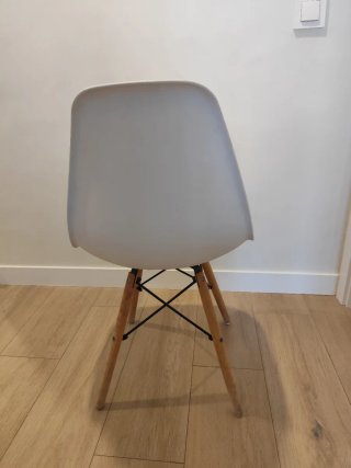 2 Sillas Nórdicas Blancas estilo Ikea