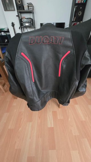 Chaqueta Ducati Dainese Cuero