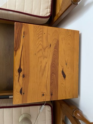 2 camas 1.05m (somier y colchón) + cómoda madera