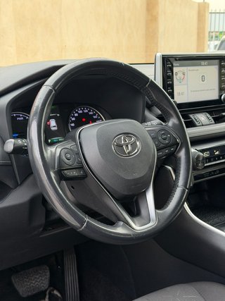 Toyota Rav4 2.5l 220H Business