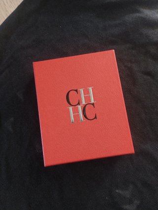 Cajita CH Carolina Herrera Roja