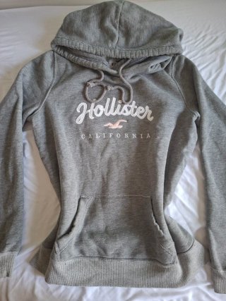 Sudadera Hollister Gris