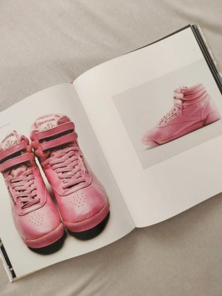 Libro 'Out of the Box: The Rise of Sneaker Culture