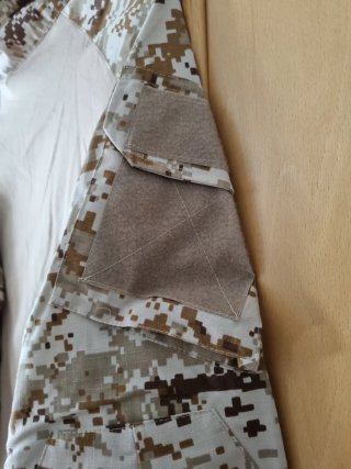 Polo Táctico Caza Beige/Camuflaje