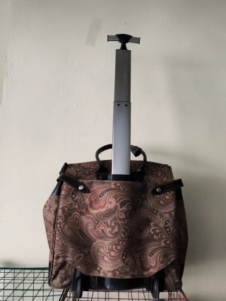 Bolso AITA con ruedas Marrón,