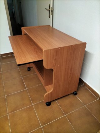 Mesa Ordenador con Ruedas 92x50