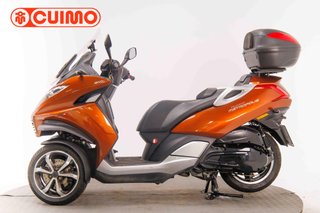 PEUGEOT METROPOLIS 400
