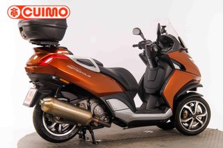 PEUGEOT METROPOLIS 400