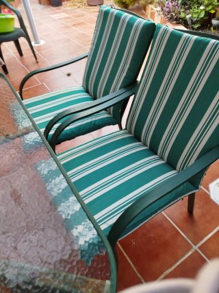 Mesa de cristal 150x90cm + 4 sillas